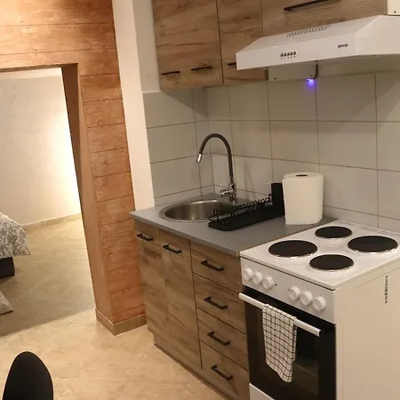 Modern With Jacuzzi In Center Apartment *