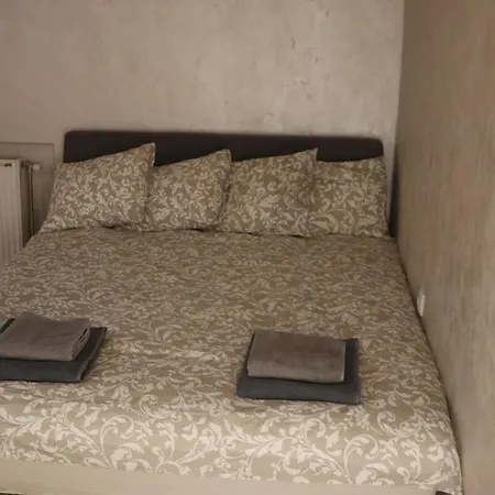 Modern With Jacuzzi In Center * Novi Sad
