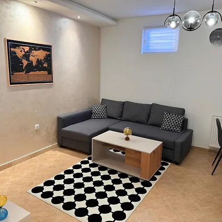 Apartment Modern With Jacuzzi In Center Novi Sad